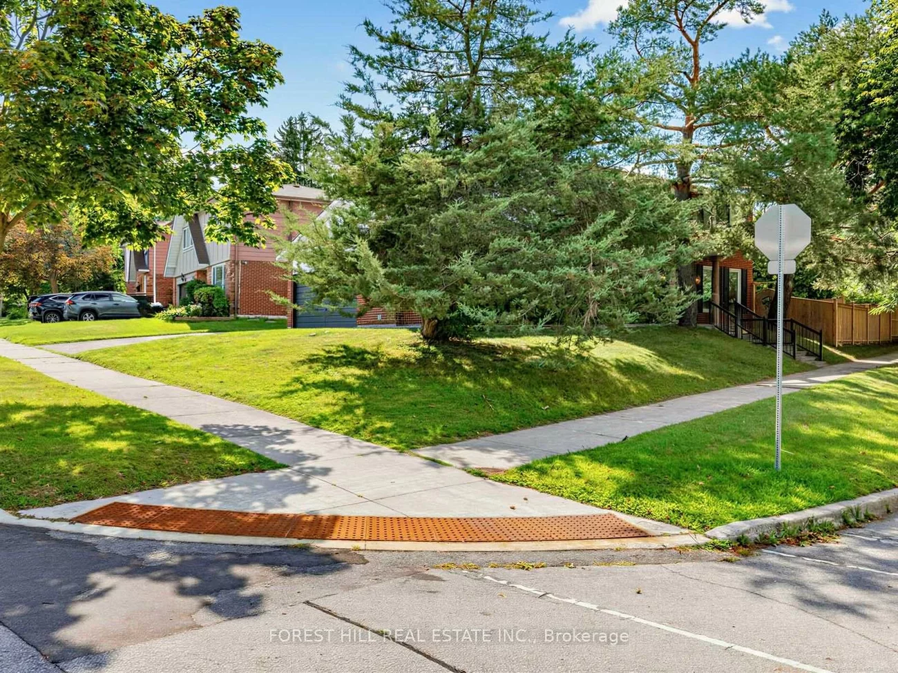 1, Ames, Banbury-Don Mills, Toronto