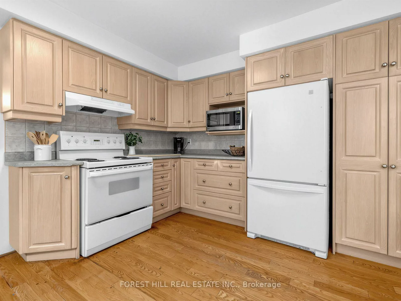 1, Ames, Banbury-Don Mills, Toronto