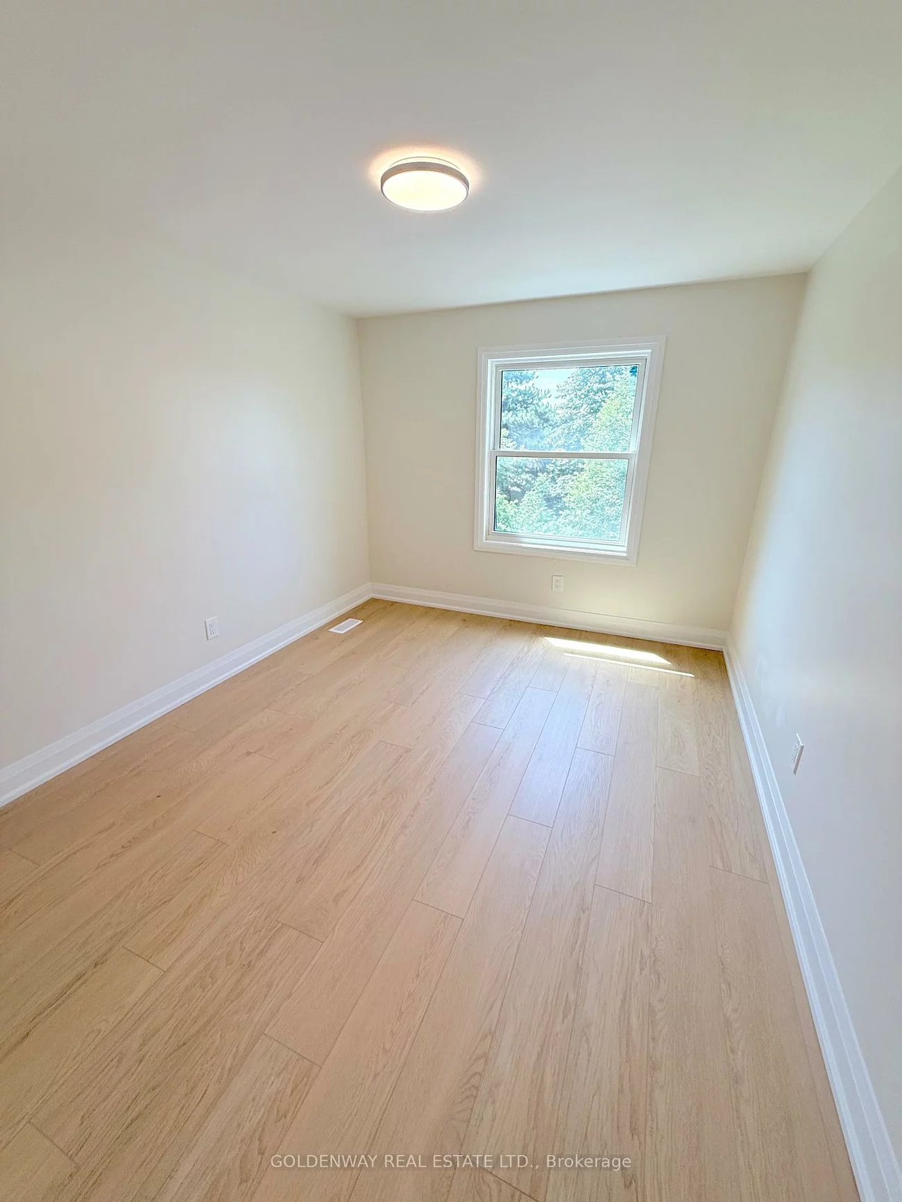 114, Loganberry, Hillcrest Village, Toronto
