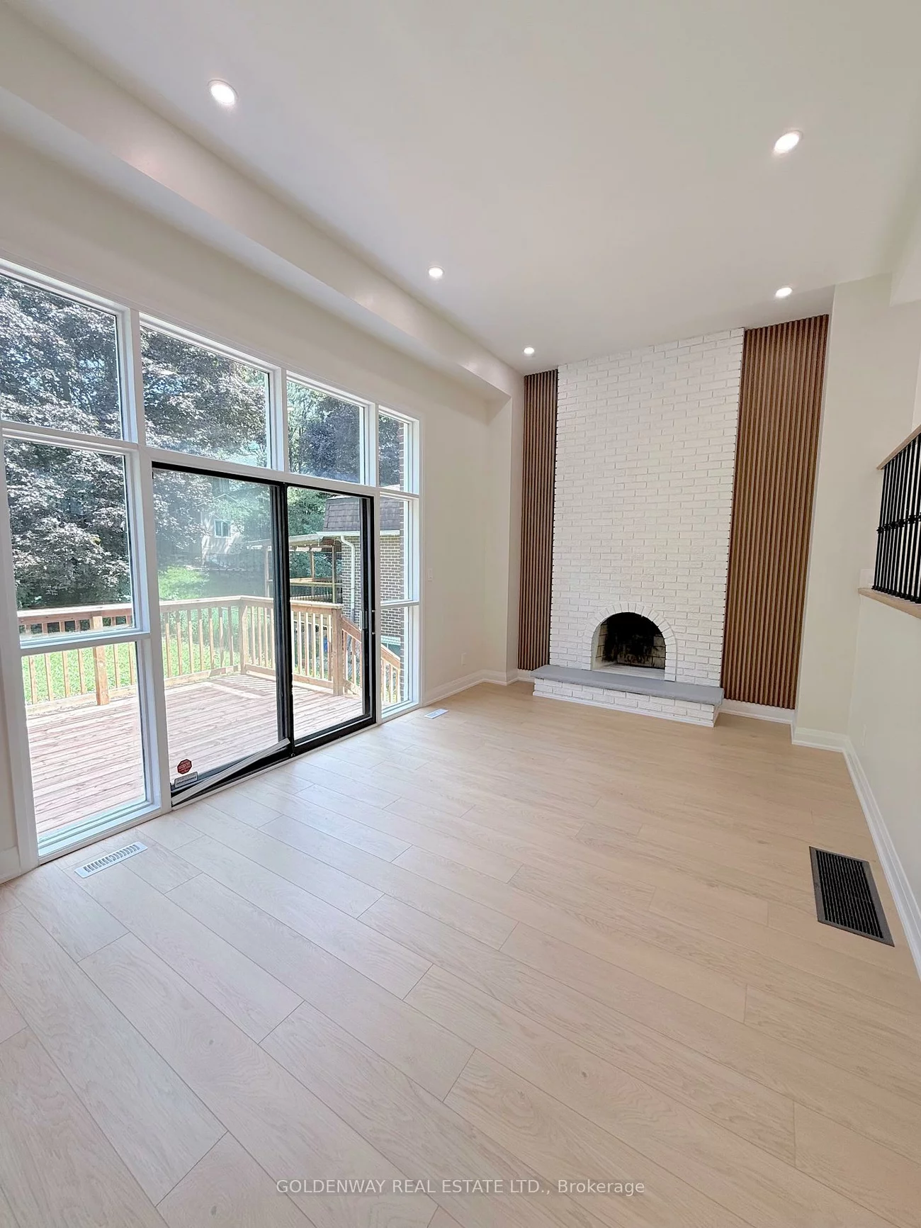 114, Loganberry, Hillcrest Village, Toronto