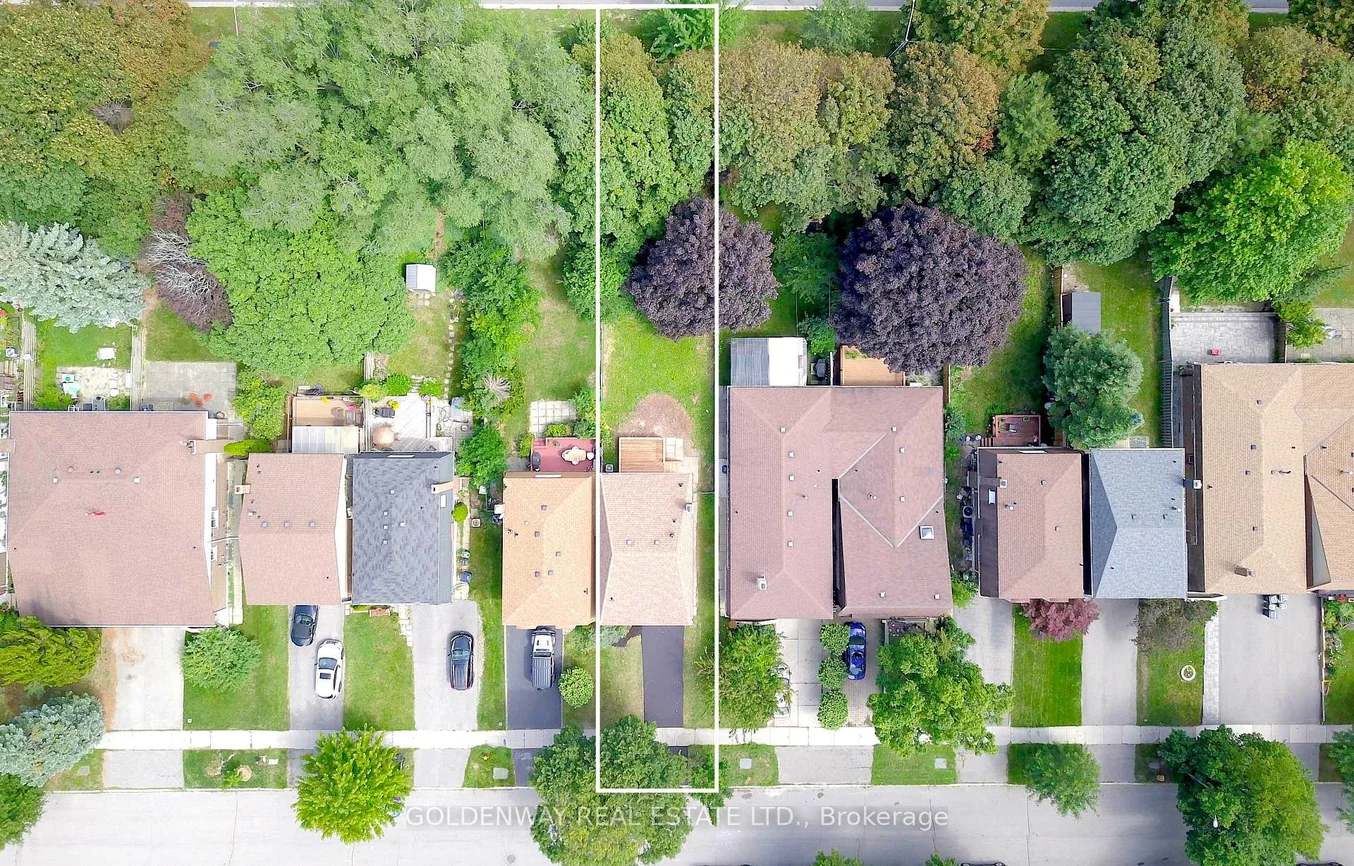114, Loganberry, Hillcrest Village, Toronto