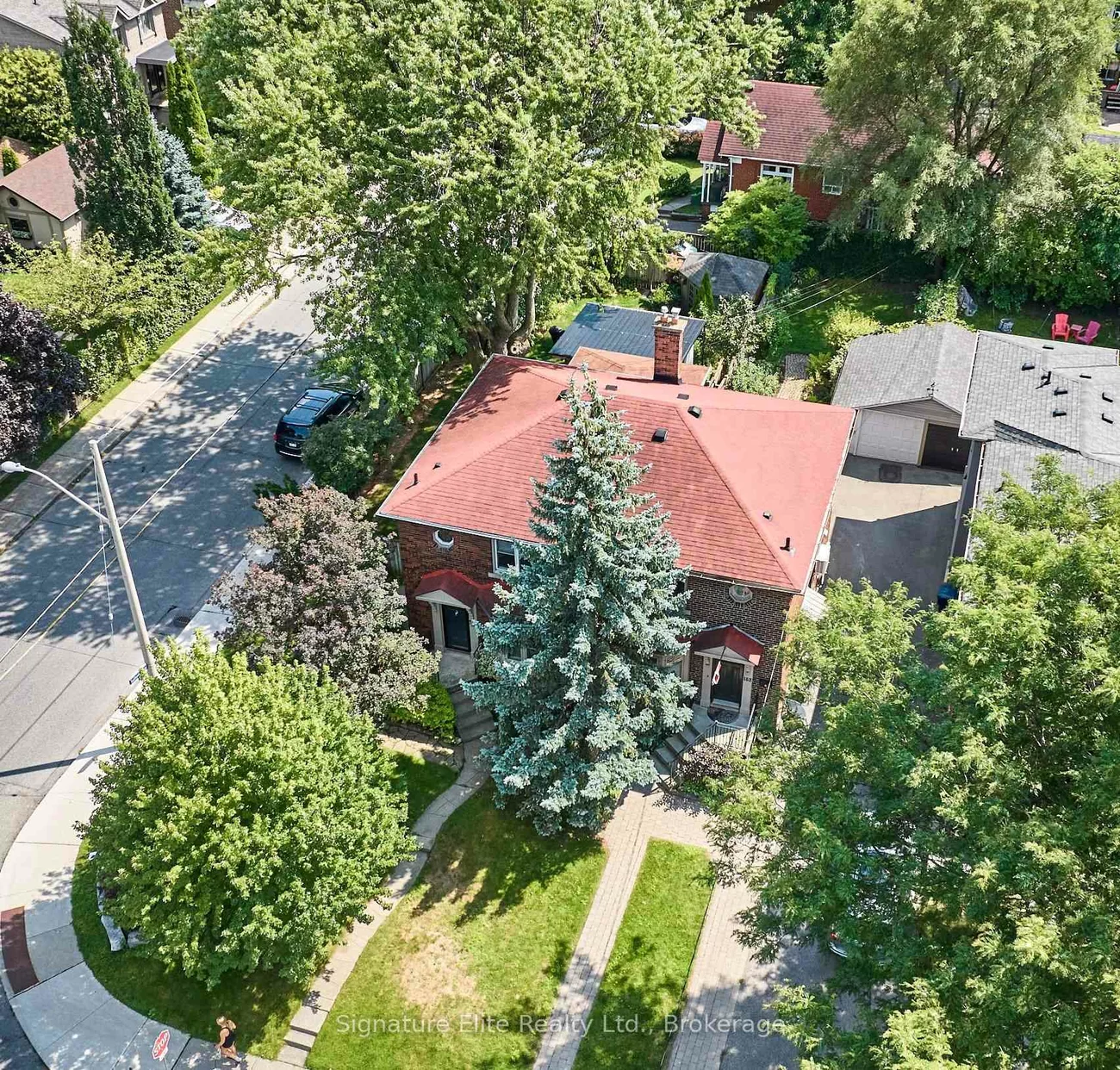 153, Parkhurst, Leaside, Toronto