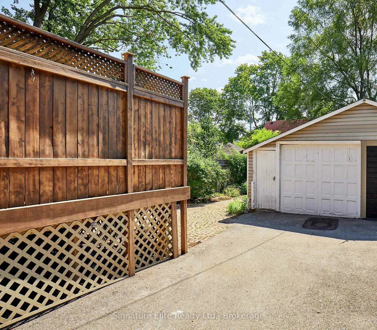 153, Parkhurst, Leaside, Toronto