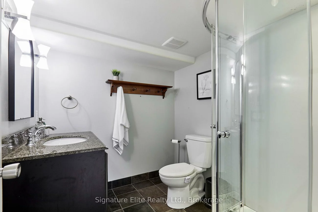 153, Parkhurst, Leaside, Toronto