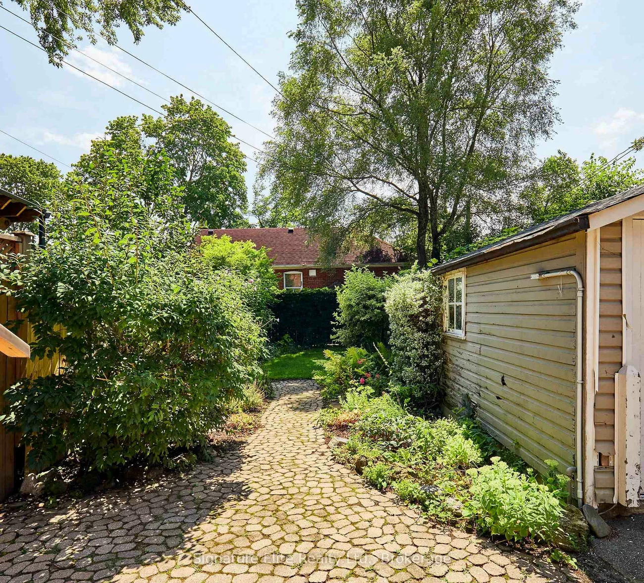 153, Parkhurst, Leaside, Toronto