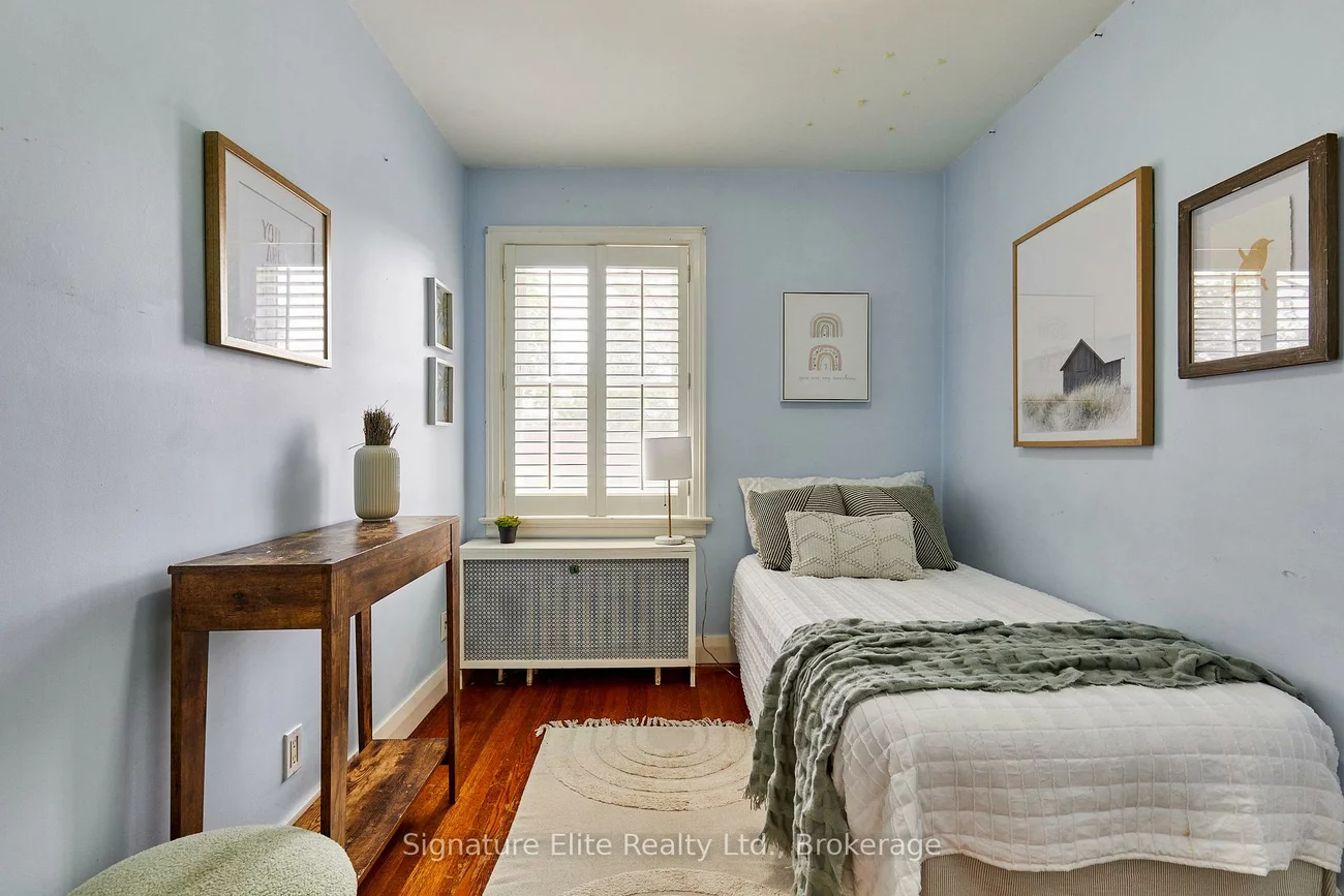 153, Parkhurst, Leaside, Toronto