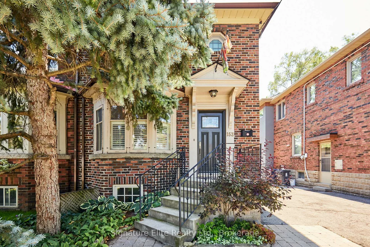 153, Parkhurst, Leaside, Toronto