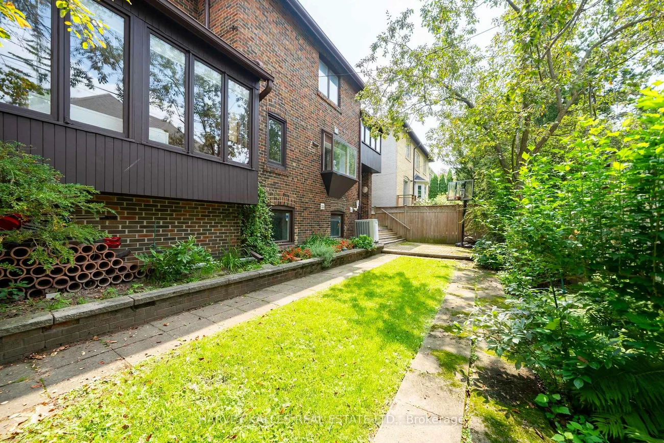 6, Browside, Forest Hill South, Toronto