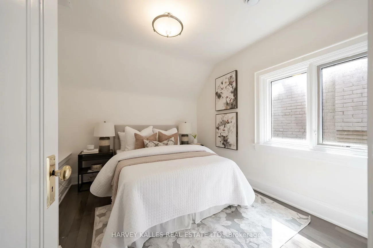 6, Browside, Forest Hill South, Toronto