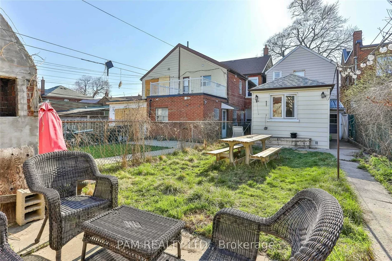 147, Euclid, Trinity-Bellwoods, Toronto
