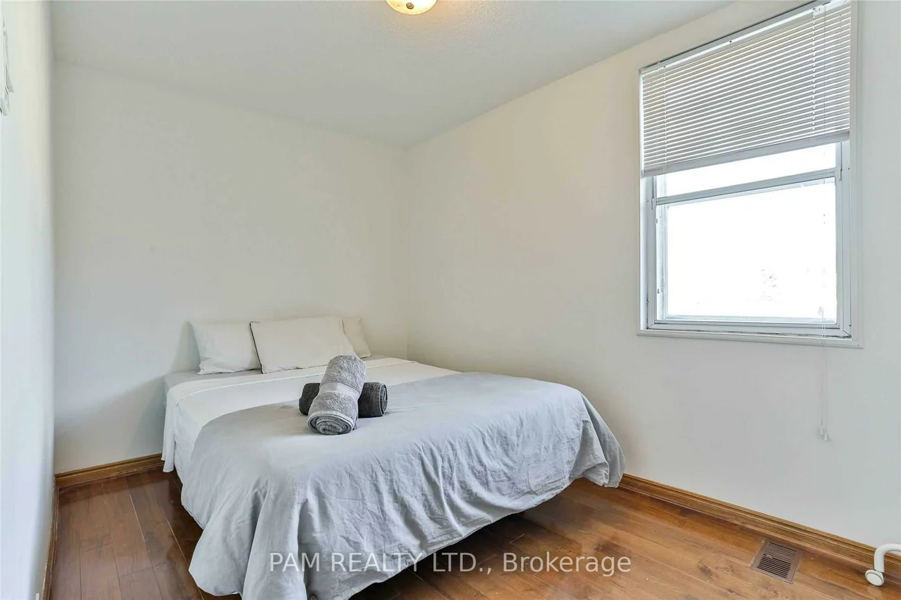 147, Euclid, Trinity-Bellwoods, Toronto