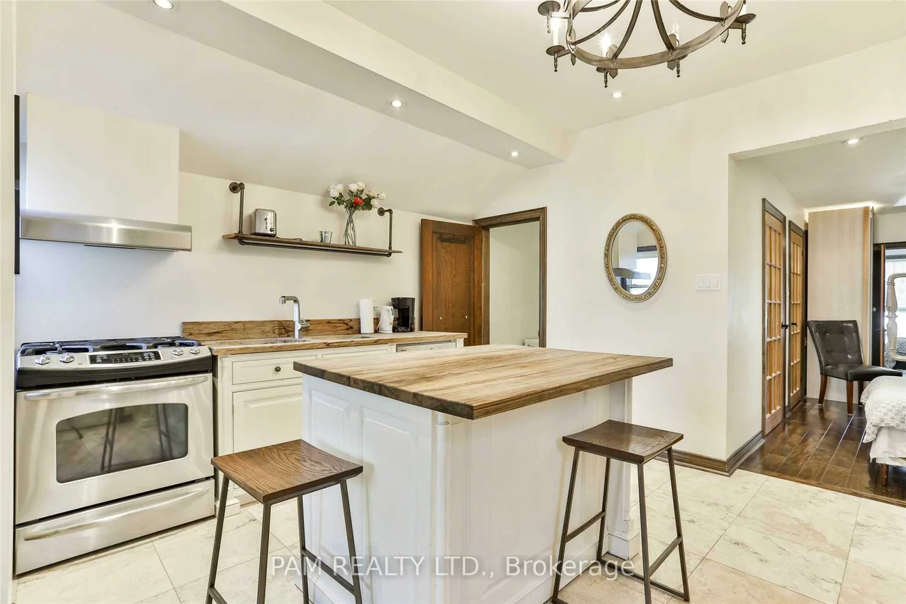 147, Euclid, Trinity-Bellwoods, Toronto