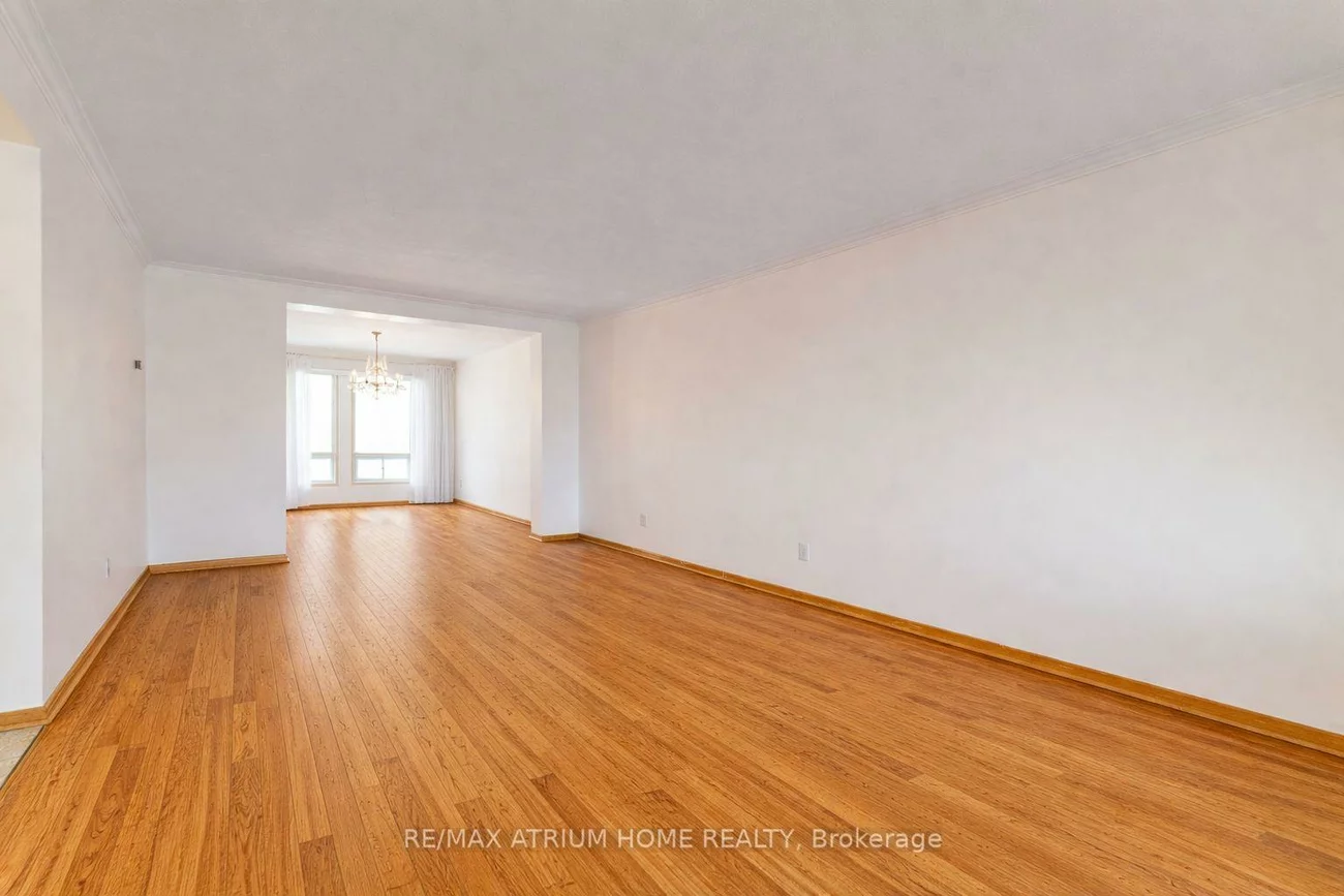 522, Cummer, Bayview Woods-Steeles, Toronto