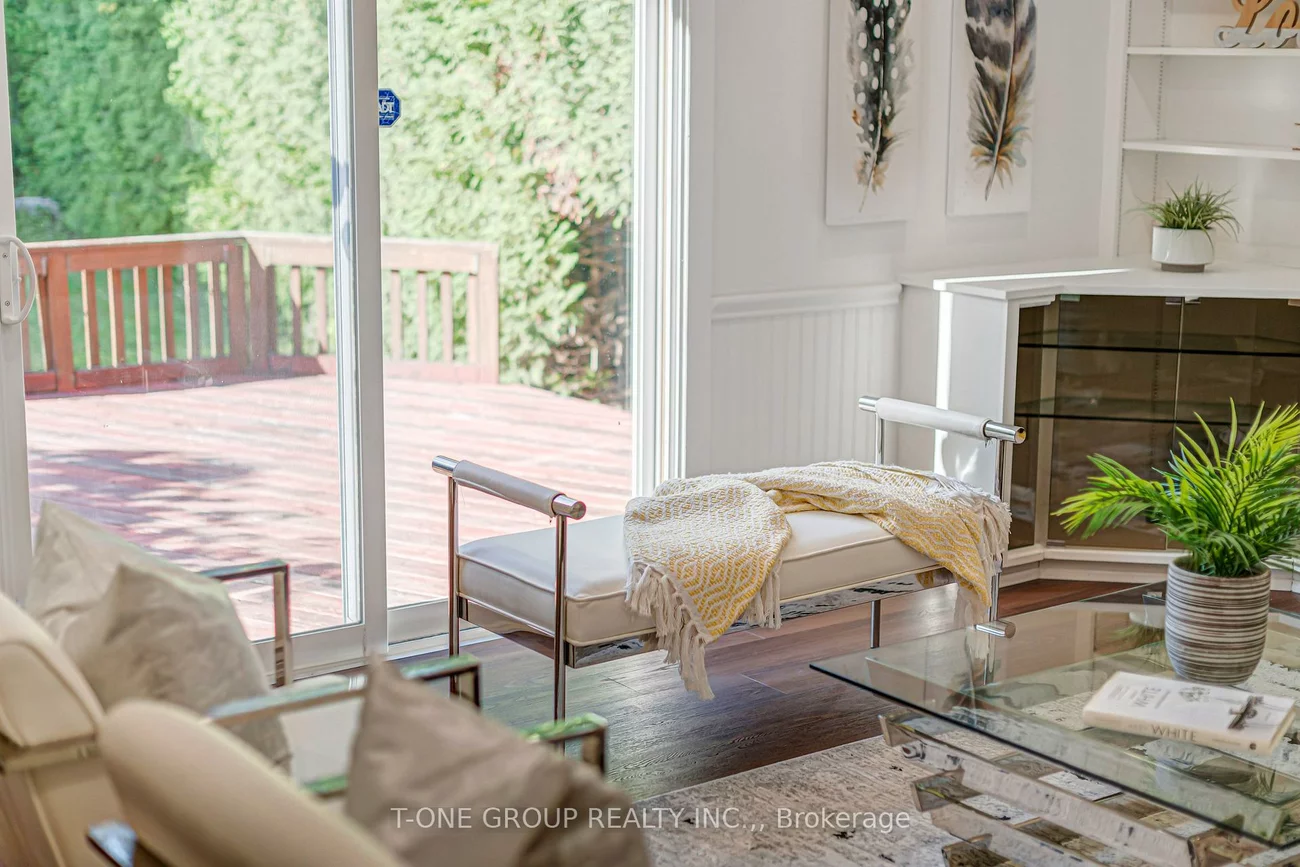 63, Hobart, Don Valley Village, Toronto