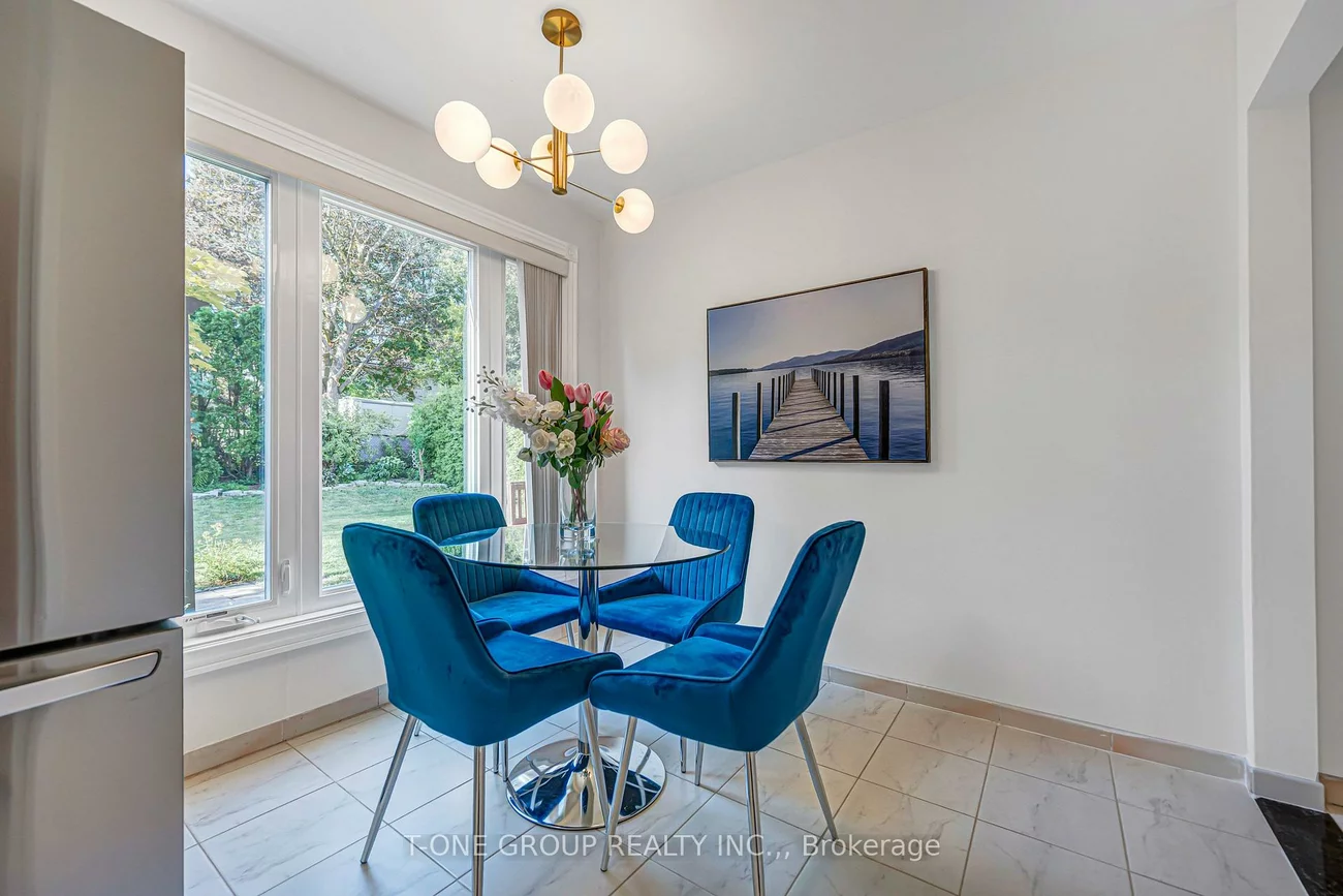 63, Hobart, Don Valley Village, Toronto