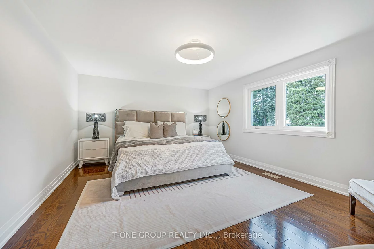 63, Hobart, Don Valley Village, Toronto