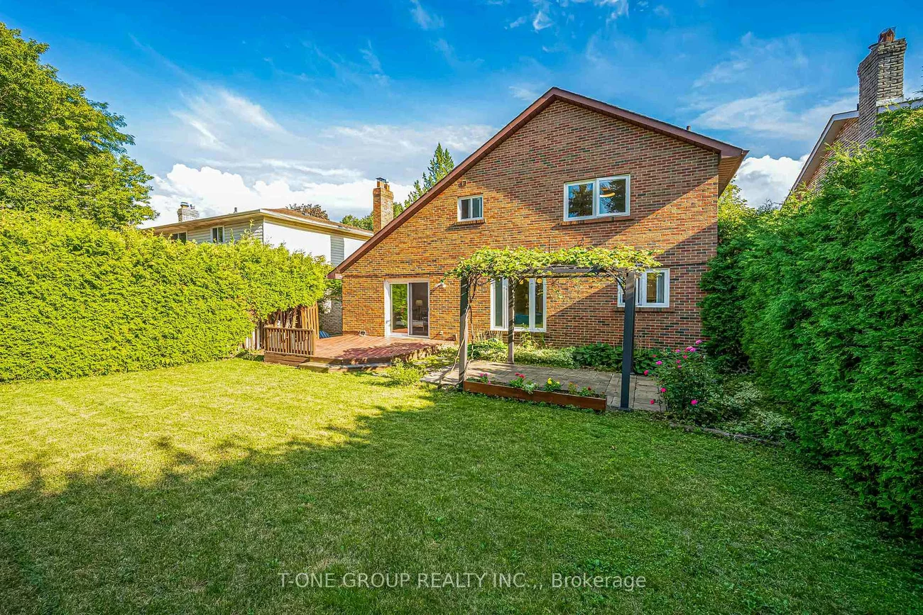 63, Hobart, Don Valley Village, Toronto