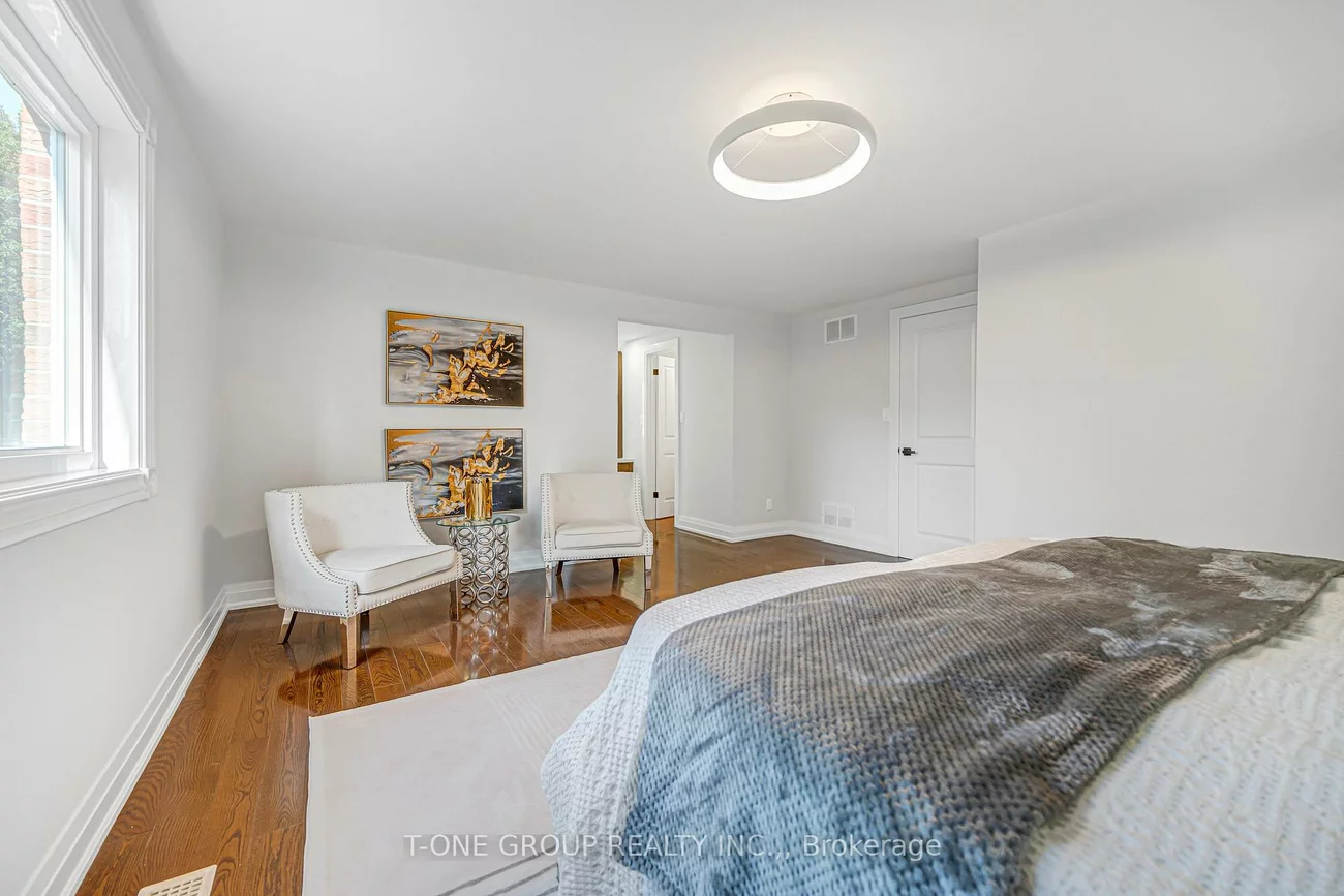 63, Hobart, Don Valley Village, Toronto