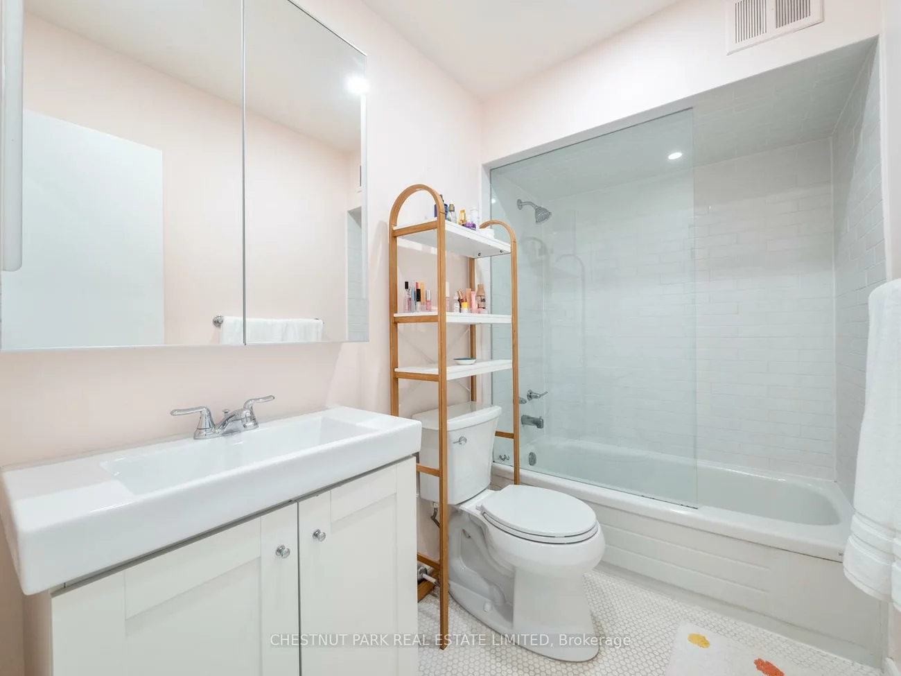 113, Cottingham, Yonge-St. Clair, Toronto