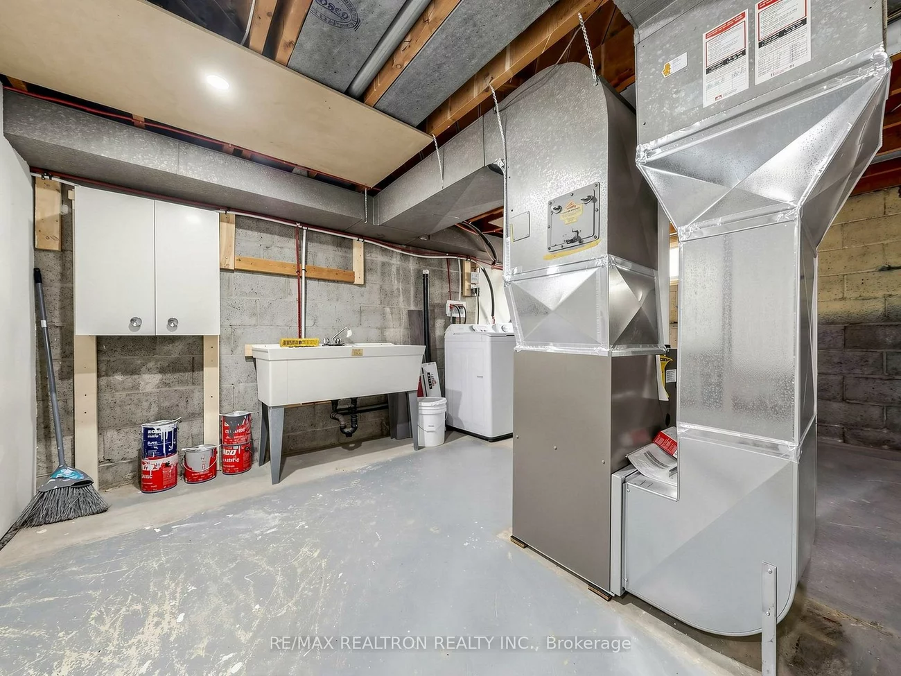 56, Ternhill, Banbury-Don Mills, Toronto