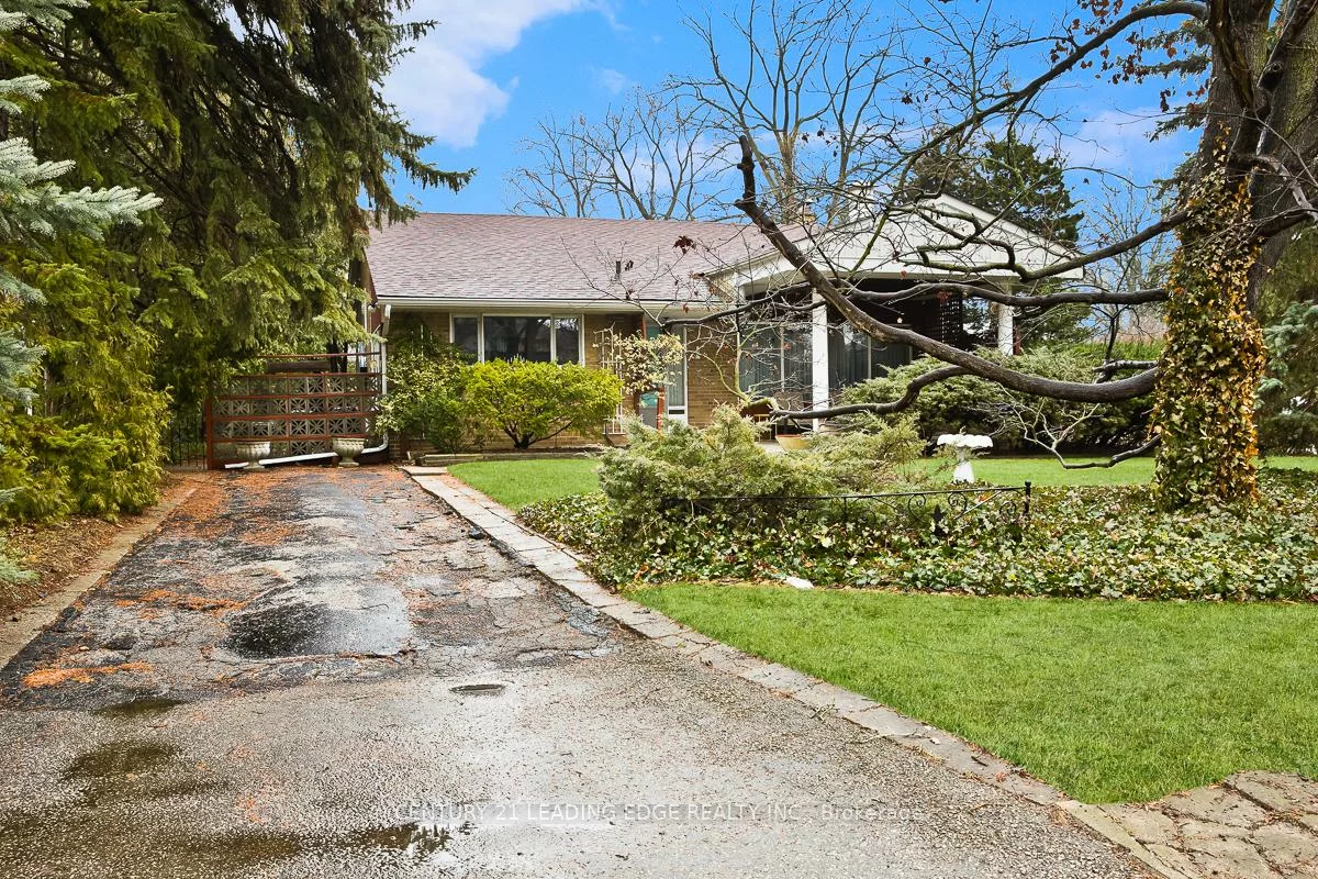 1, Bradgate, Banbury-Don Mills, Toronto