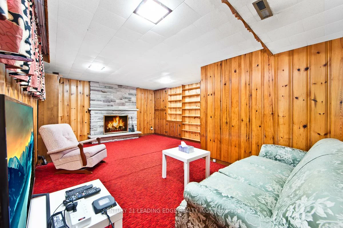 1, Bradgate, Banbury-Don Mills, Toronto
