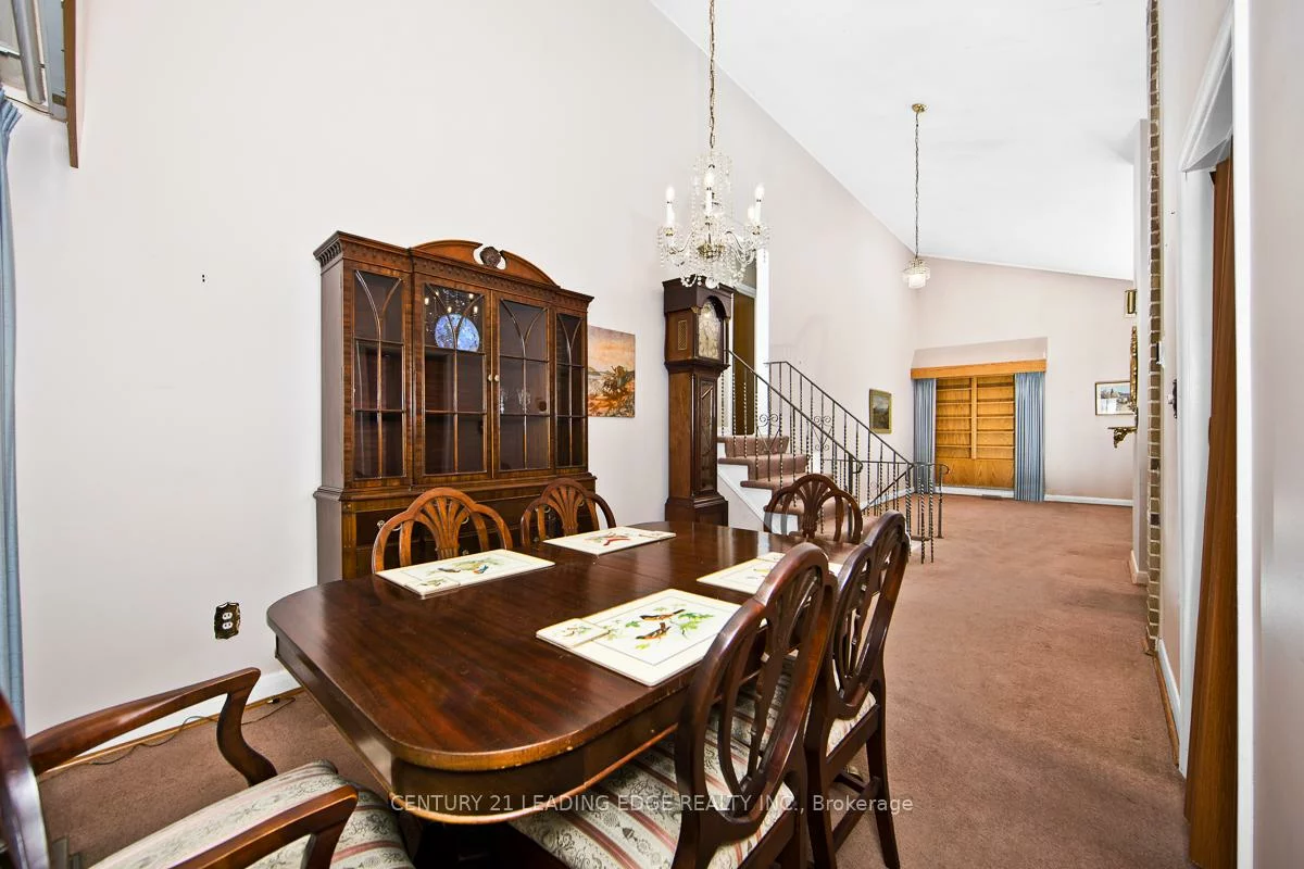1, Bradgate, Banbury-Don Mills, Toronto