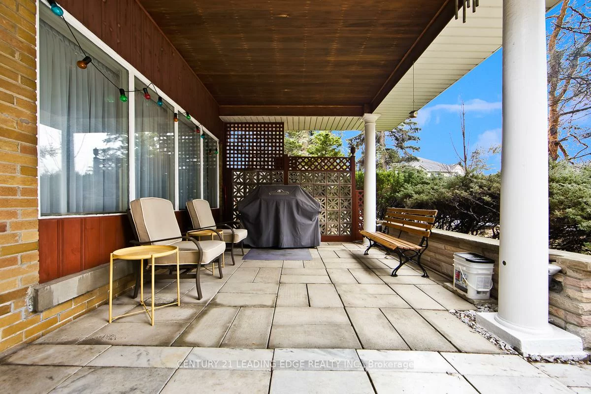1, Bradgate, Banbury-Don Mills, Toronto