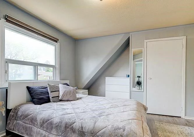 8, Farrell, Willowdale West, Toronto