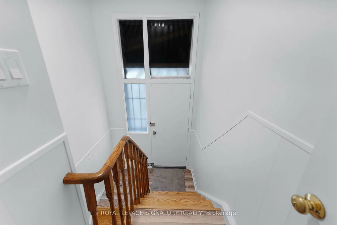 43, Viamede, Bayview Village, Toronto