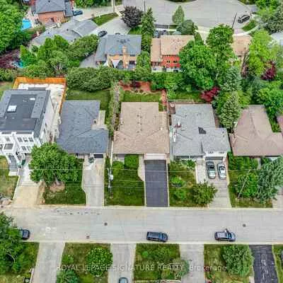 43, Viamede, Bayview Village, Toronto