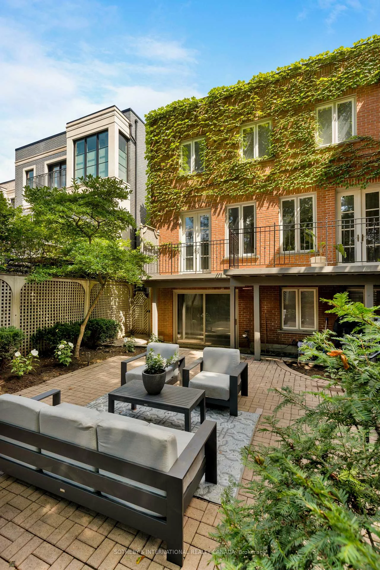 18A, Deer Park, Yonge-St. Clair, Toronto
