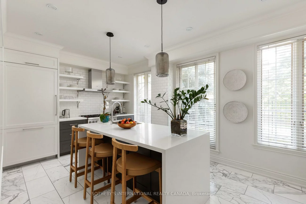 18A, Deer Park, Yonge-St. Clair, Toronto