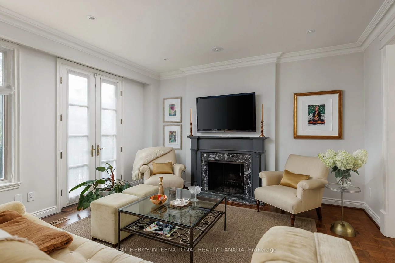 18A, Deer Park, Yonge-St. Clair, Toronto