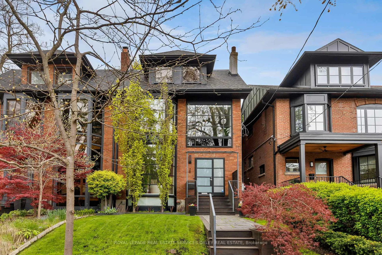 28, Roxborough, Annex, Toronto