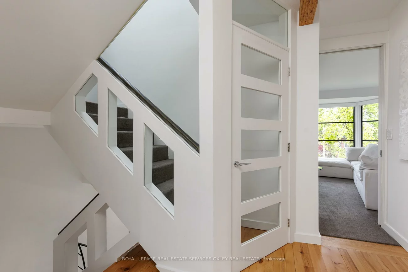 28, Roxborough, Annex, Toronto