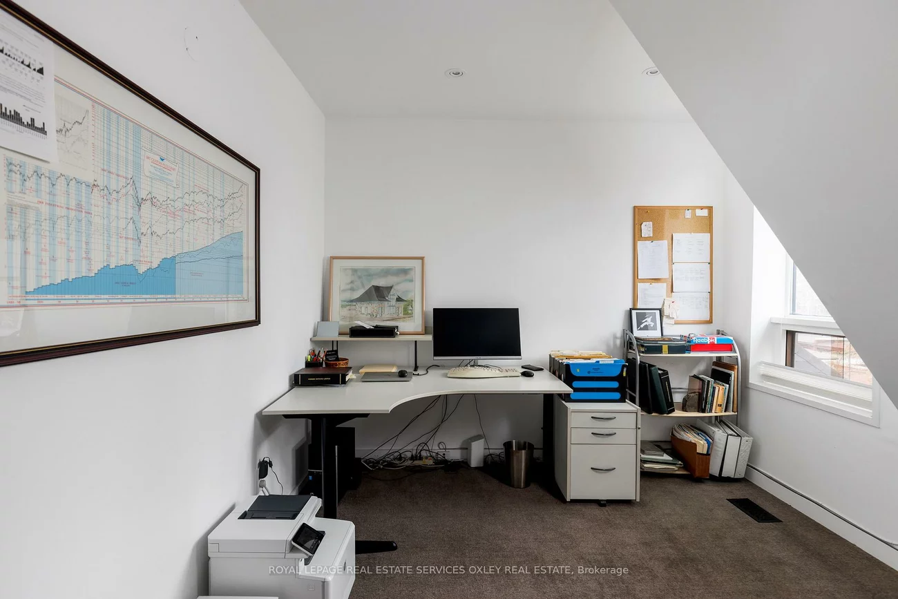28, Roxborough, Annex, Toronto