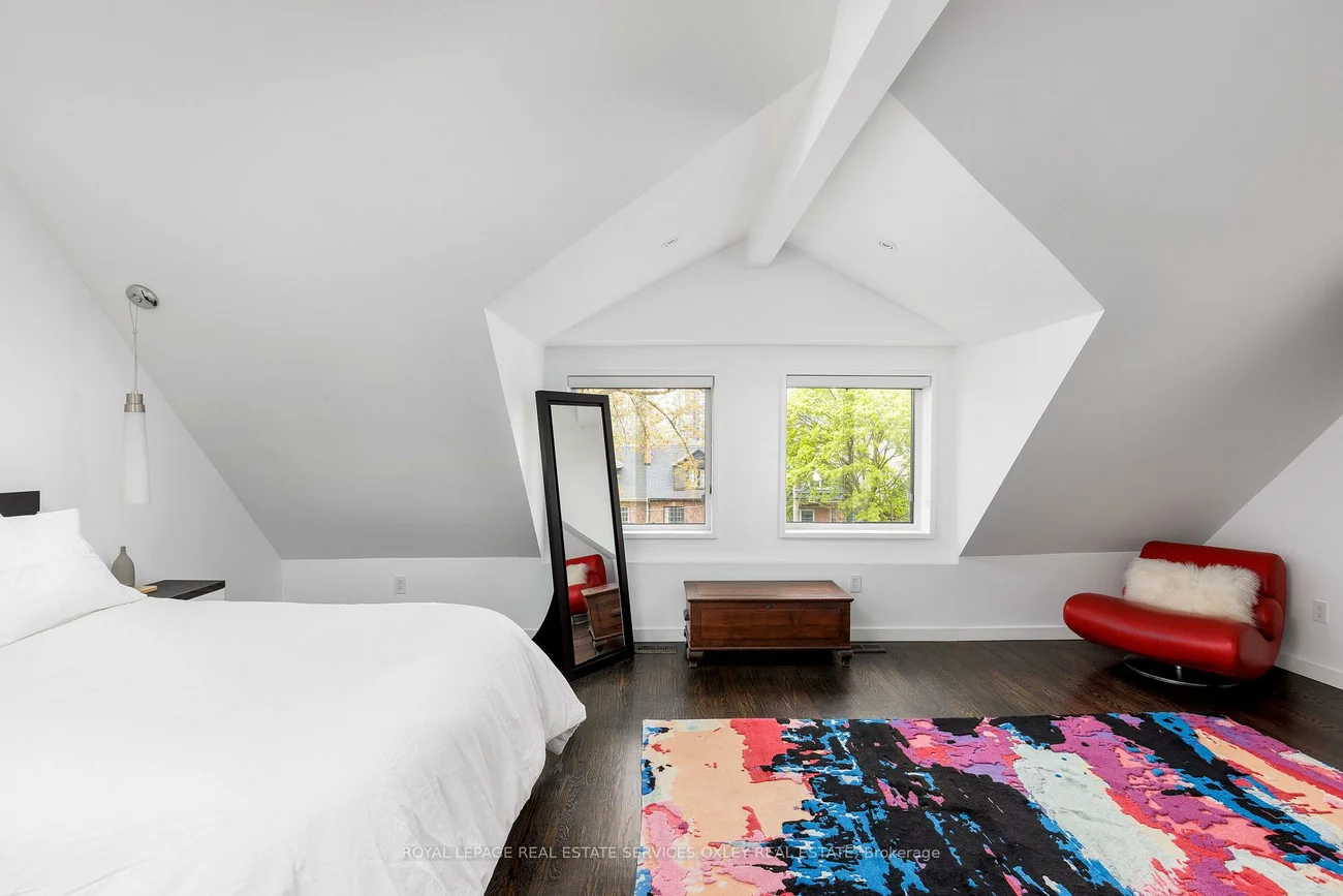 28, Roxborough, Annex, Toronto