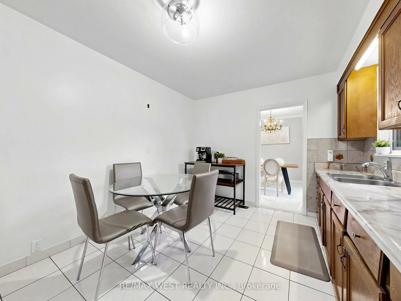941, Willowdale, Newtonbrook East, Toronto