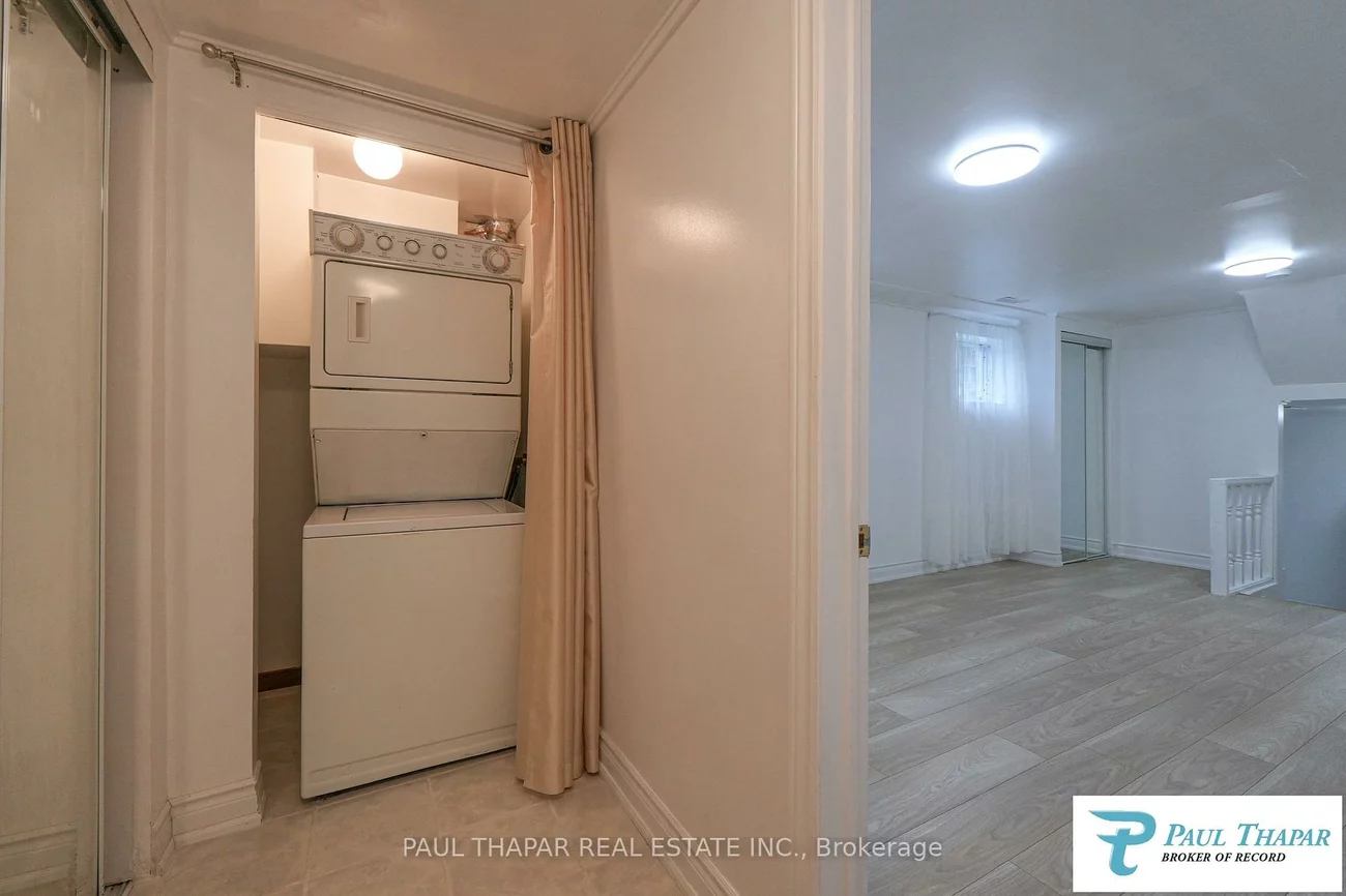 60, Seneca Hill, Don Valley Village, Toronto