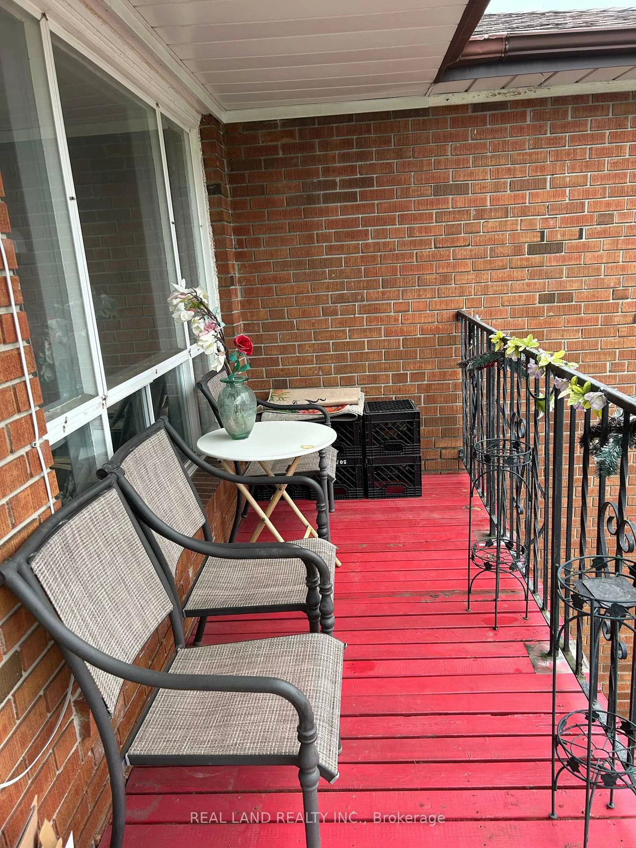 37, Pawnee, Pleasant View, Toronto