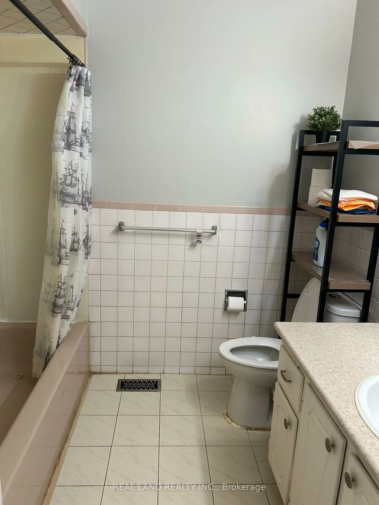 37, Pawnee, Pleasant View, Toronto
