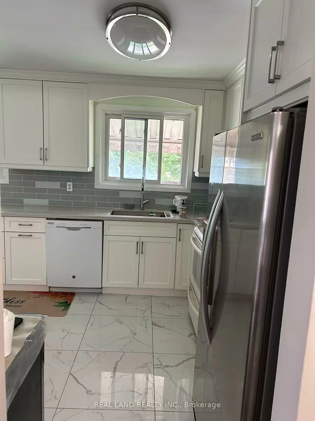 37, Pawnee, Pleasant View, Toronto