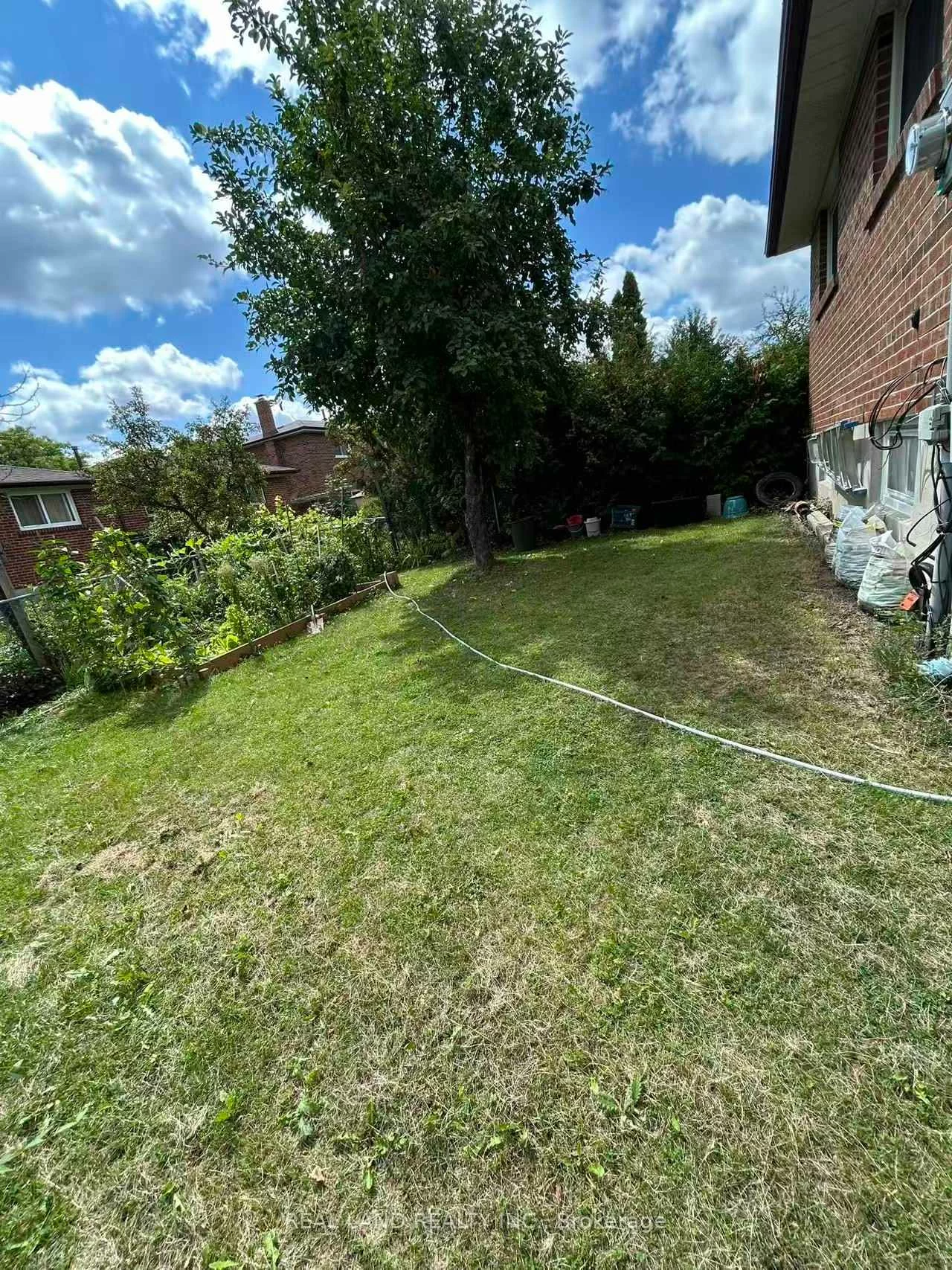 37, Pawnee, Pleasant View, Toronto