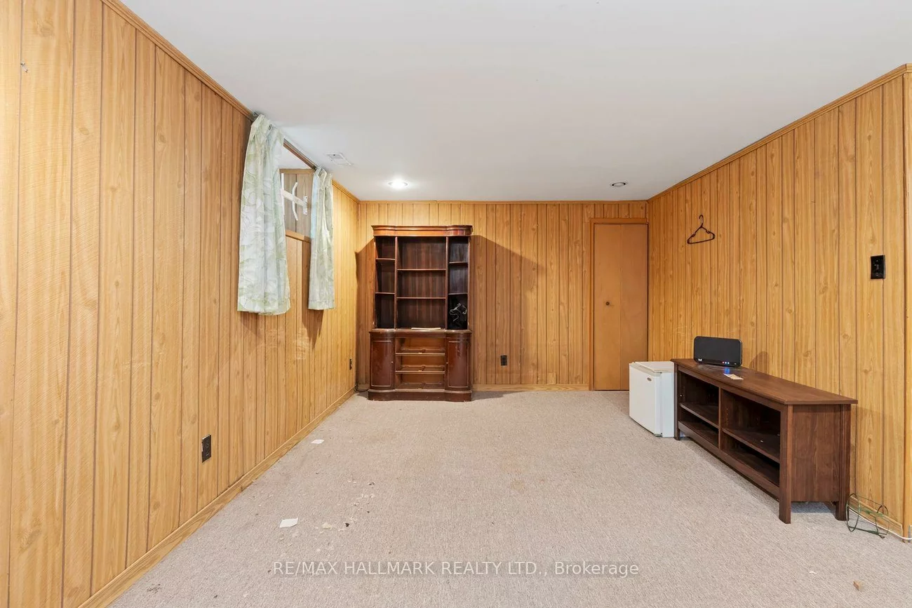 48, Chatsworth, Lawrence Park South, Toronto