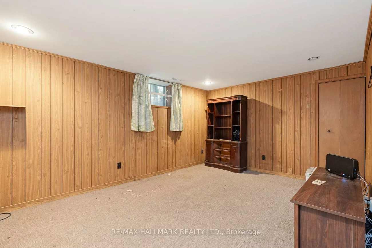 48, Chatsworth, Lawrence Park South, Toronto