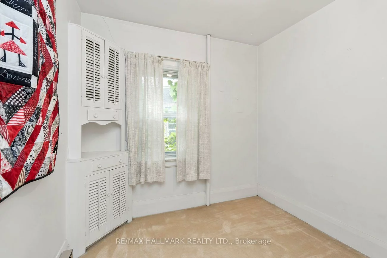 48, Chatsworth, Lawrence Park South, Toronto