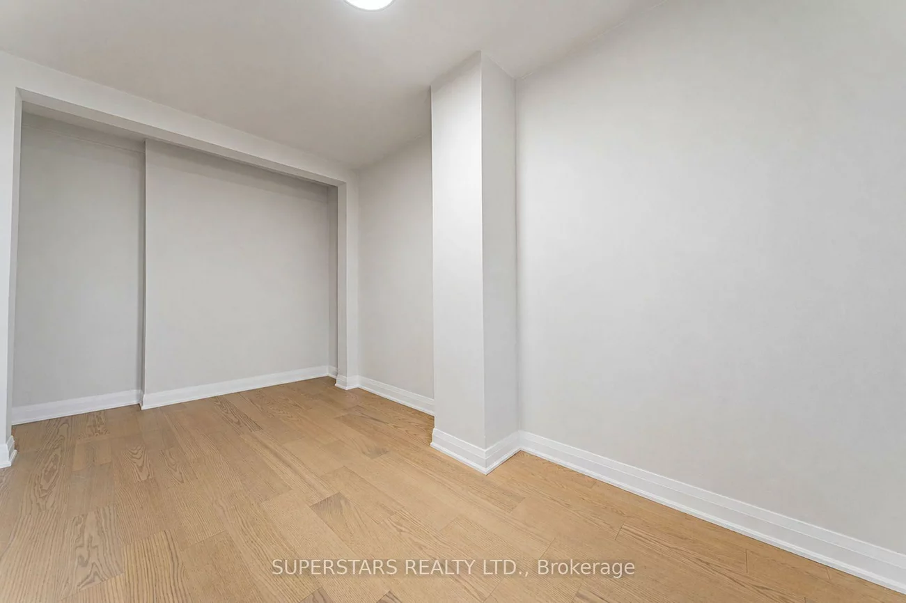 105, Bellwoods, Trinity-Bellwoods, Toronto