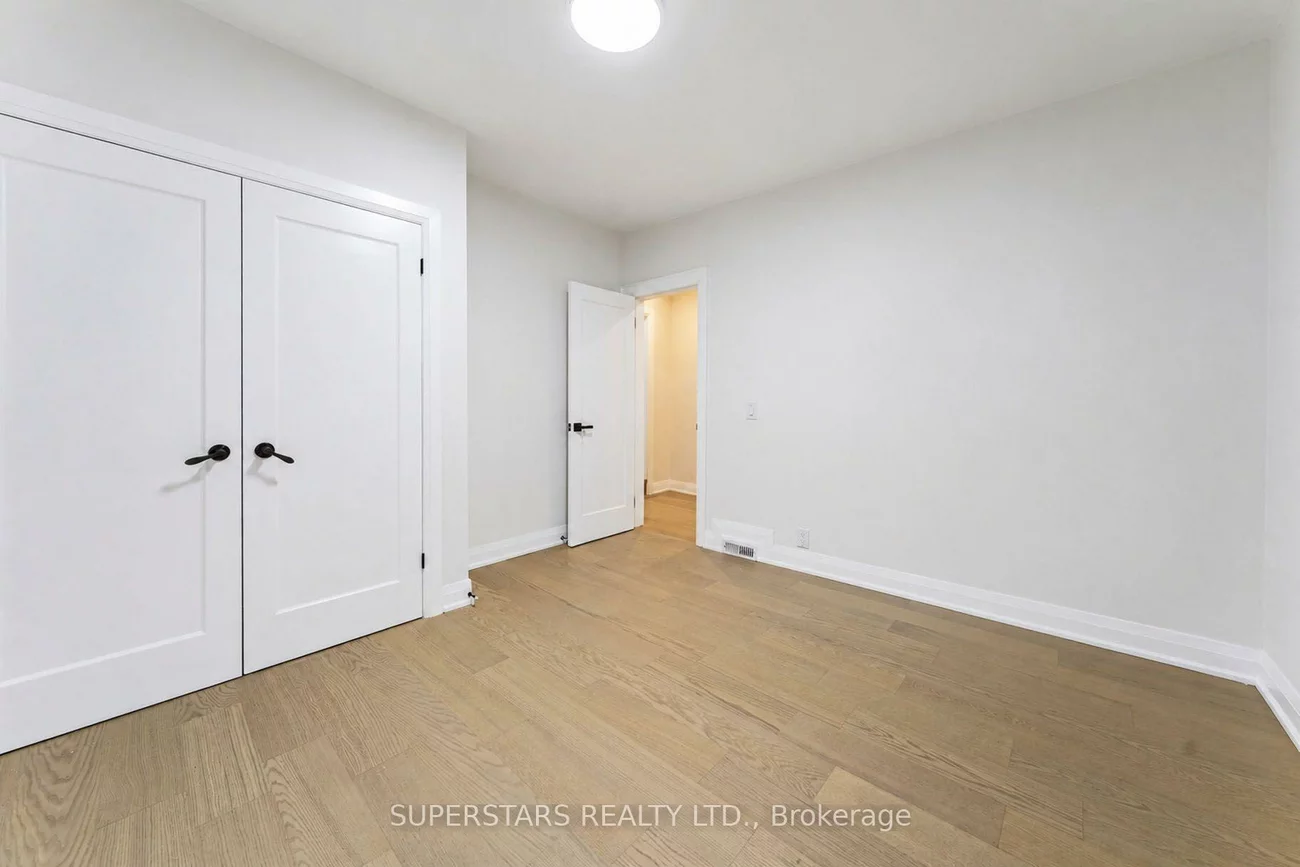 105, Bellwoods, Trinity-Bellwoods, Toronto