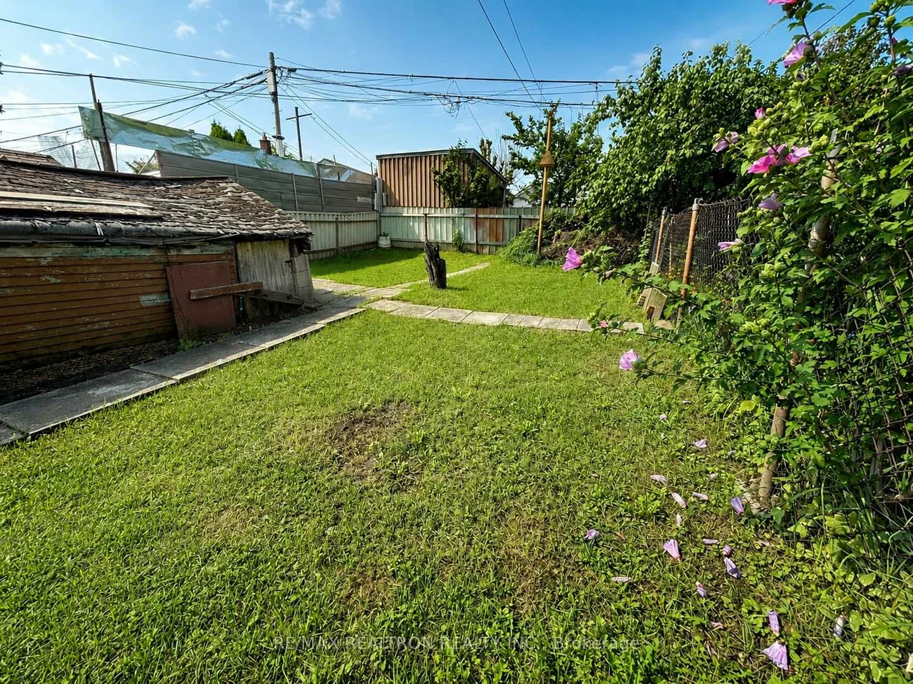 442, Northcliffe, Oakwood Village, Toronto